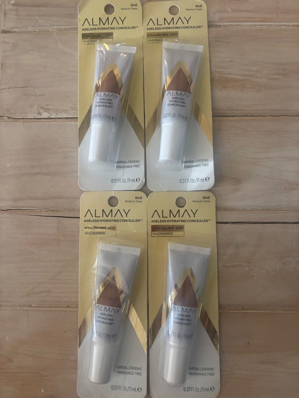Almay Ageless Hydrating Concealer - Medium Deep 040 set of 4